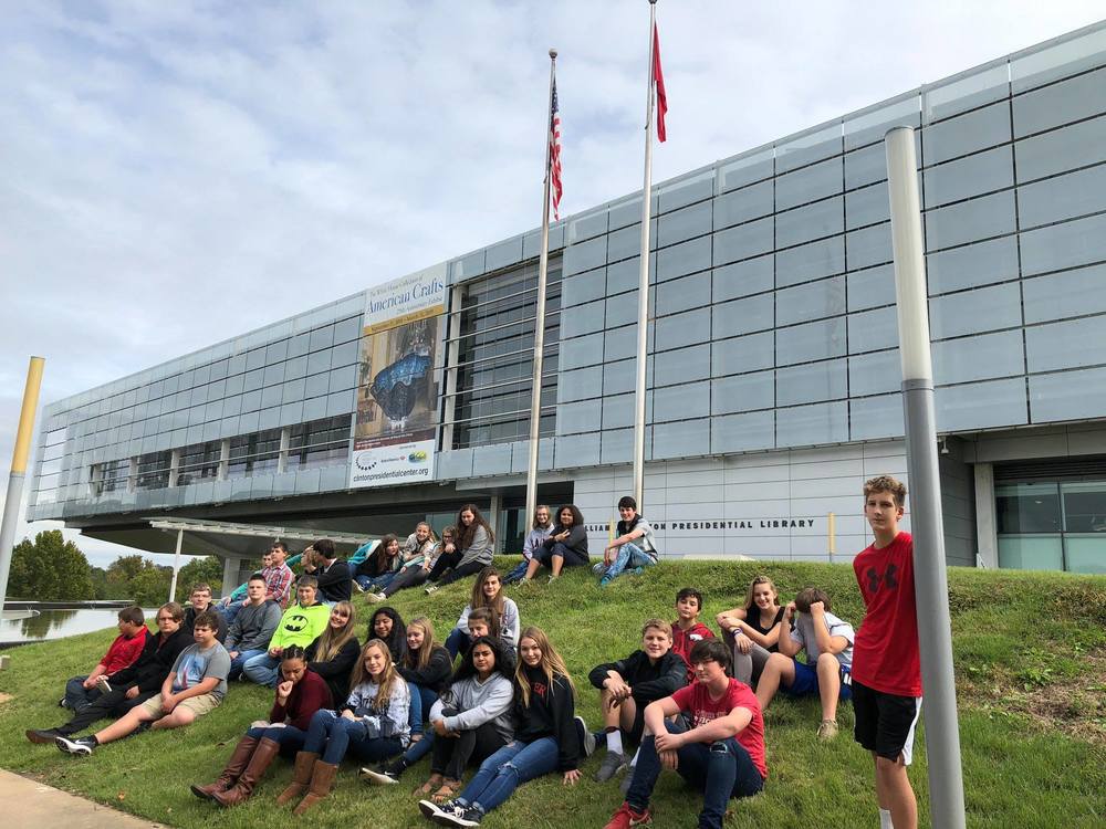 Eighth graders visit the Clinton Library and see a performance of Anne Frank.