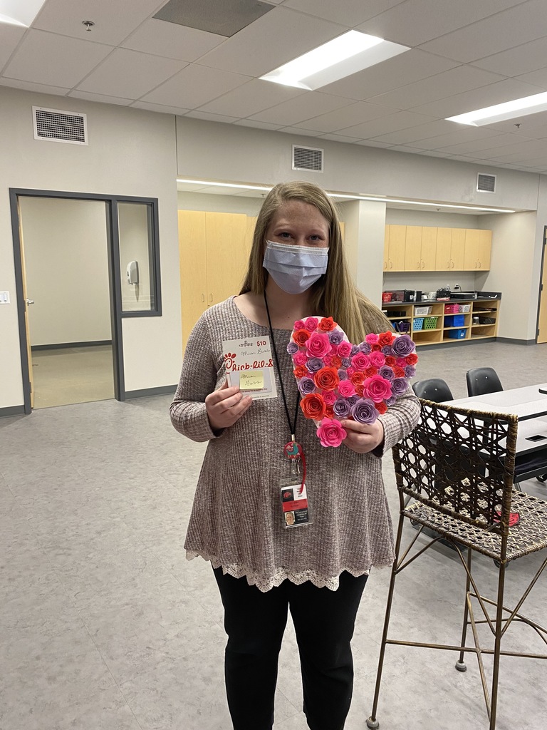 Mrs. Goss Teacher Heart Decorating Contest Winner